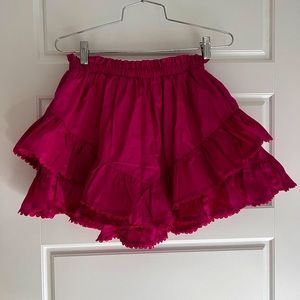 pink skirt